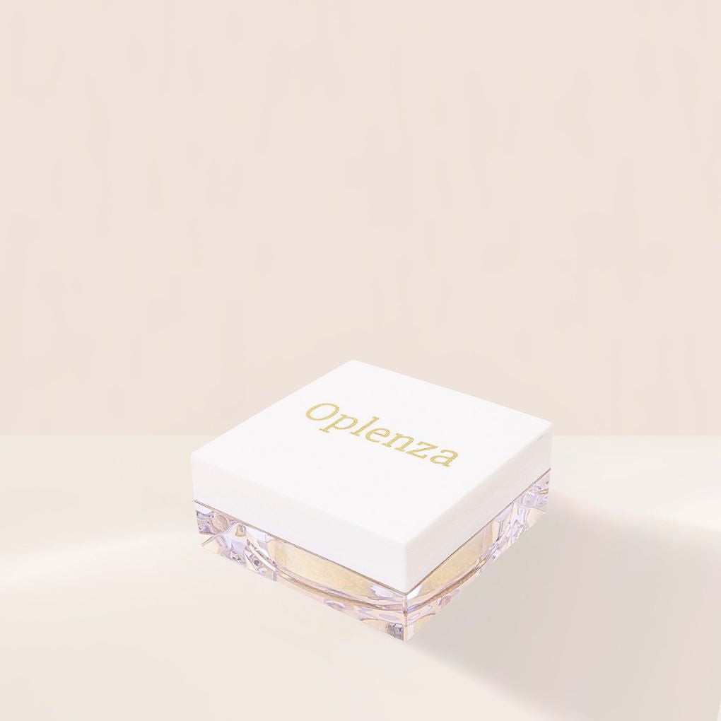 Oplenza Natural Veil Setting Powder - Butter, makeup must-have, glamorous finish, lasting comfort setting powder for a flawless, radiant beauty look.
