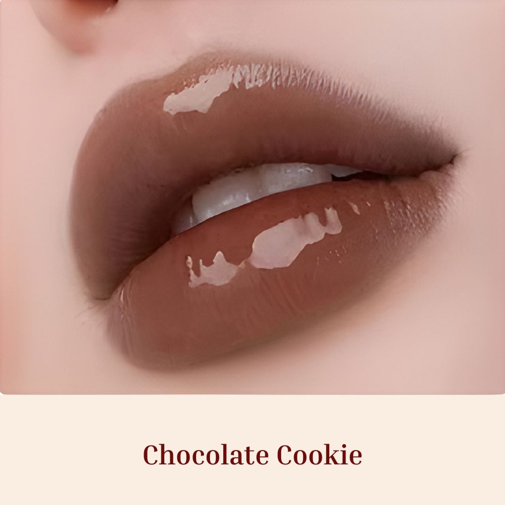 Obsession Glass Lip Gloss swatches on lips, Chocolate Cookie shade-Non-sticky glass lip gloss