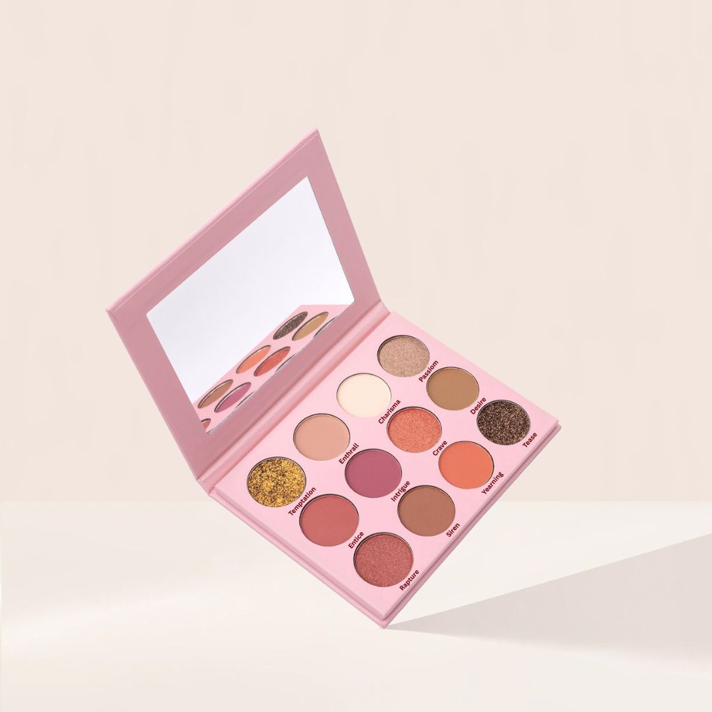 Oplenza Signature Shades Palette - Soft Seduction, vegan, highly pigmented, makeup must-have eyeshadow palette for a radiant, long-lasting makeup look