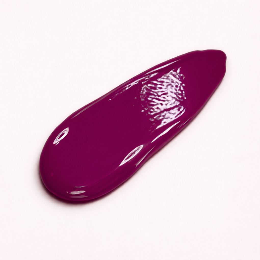 Swatch of Oplenza Signature Ultra Shine Lip Gloss in Dark Souls - The best lip gloss brand, best for dry lips.